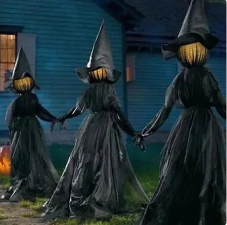 3 witches lighted